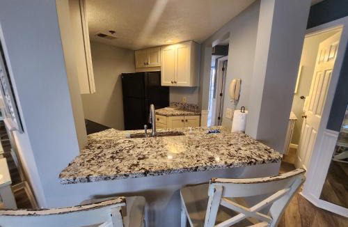 Traverse City House | North Shore Inn TC 204