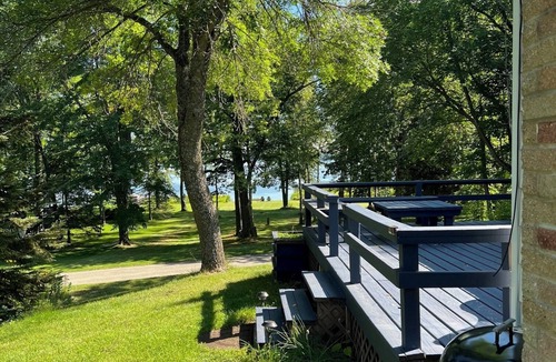 Wauksaukee Cottage | North Shores Cottage on Lake Noquebay