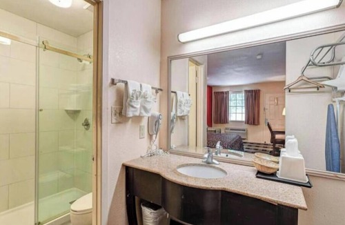 Hattiesburg Hotel | Northgate Inn by Townhouse Hattiesburg I-59
