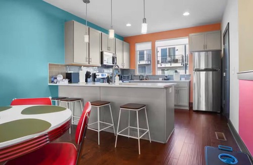 Katie Hill Neighborhood Condo | Notes At Music City, Picturesque Views, Centrally Located