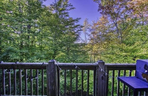 Timberline Condo | NWF8-Affordable Condo! sleeps 8!