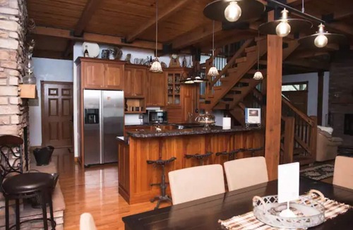 Central City Cabin | O'Brist Lakehouse on Centralia Lake