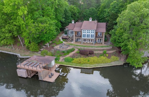 Wise House | Oak Point