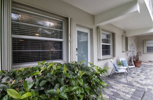 Delray Beach Condo | Ocean Pearl 2 Blocks to A1A-Delray Beach!