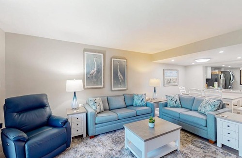 Folly Field House | Ocean view condo at beachfront resort with pool hot tub pickleball & tennis