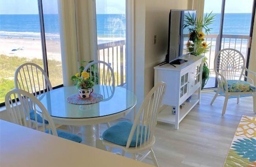 Crescent Beach Condo | Oceanfront Corner Two Bedroom Condo - Crescent Towers II 405