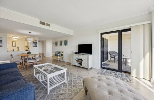 Amelia City Condo | Oceanfront Condo - 2 pools - Private Patio - Short walk to The Ritz Carlton