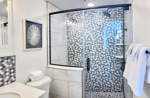 Arcadian Shores Apartment | Oceanfront- Heated Pools- Hot Tubs 1203NT