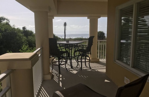 Daufuskie Island Condo | Oceanfront, Pet Friendly, Land Transportation Included