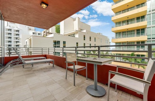 South of Fifth Apartment | Oceanfront Retreat- South Beach Pool Amenities