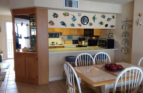 Garden City Condo | Oceanfront Surfmaster 810! 8th Flr Views, Pools, Hot Tubs & Free Parking Passes