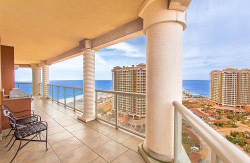 Pensacola Beach Apartment | Oceanfront Tower 3 Gulf & Bay View 3-Bedroom 18th Floor Condo in Pensacola Beach