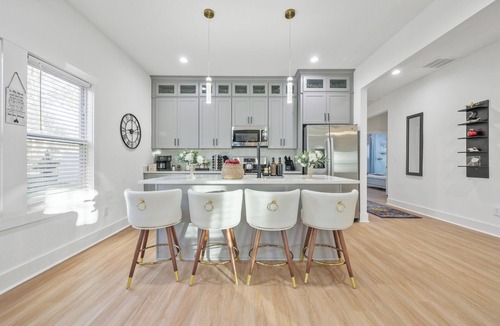 Atlanta Apartment | Once Upon A Gem