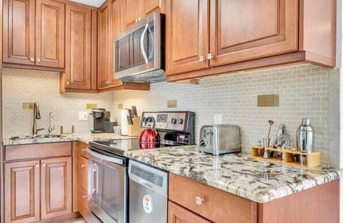 Coral Ridge Condo | One-bedroom Suite | Heated pool | Dock Access | Quiet Neighborhood | SaltAire Four | RESlDENCES