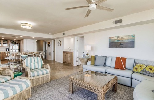 Orange Beach East Condo | Orange Beach Gulf View 3BR Sleeps 11 Corner Sunset Pool Boat Slips