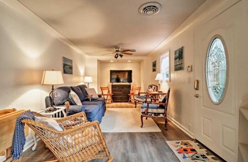 Bedford House | Ottawa Lake Home w/BBQ & Patio, 15 Mi to Toledo