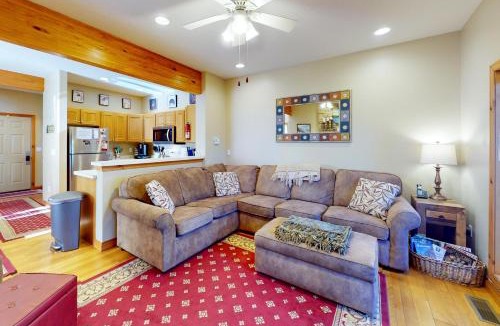 McHenry Apartment | Our Heart's Desire