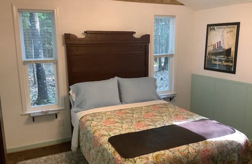 Hartshorn Cottage | Our Newest Hand-Crafted Cottage Designed with All the Modern Comforts of Home