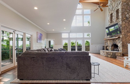 Cleveland House | Overlook on Dean Mountain - Epic Mountain Retreat w/Panoramic Views