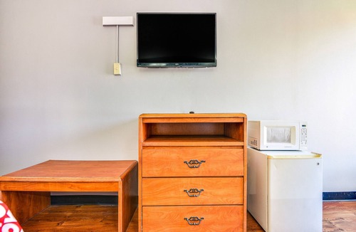 Jacksonville Hotel | OYO Townhouse Inn Jacksonville near Little Rock Air Force Base