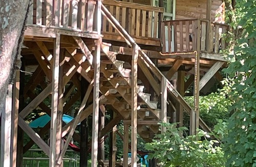 Olivehill Cabin | Papa Bears Cozy Cabin at Up The Creek