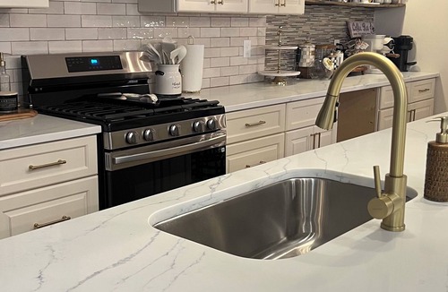 Falls Church Apartment | Paradise is a peaceful place to provide your staying comfortable.
