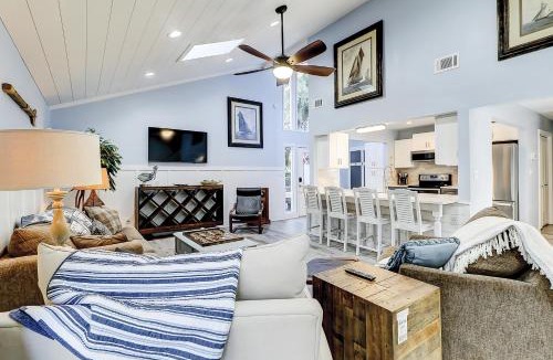 North Forest Beach House | Park Road 6