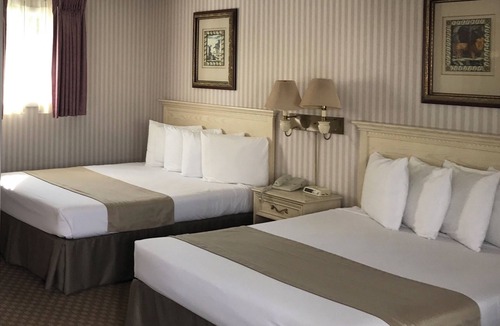 Mackinaw City Hotel | Parkside Inn Bridgeview