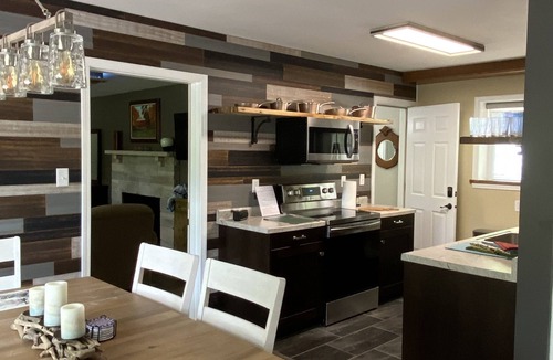 Patricksburg Cabin | Parkview at Cataract Falls Lodge.