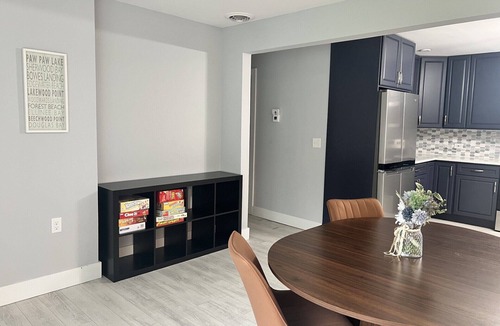 Coloma House | Paws & Relax Lakeside Retreat - Pet Friendly - 1.5 Blocks Away From Boat Launch!
