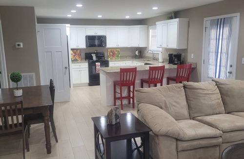 Cave City House | Peaceful 2-bedroom home near Mammoth Cave.