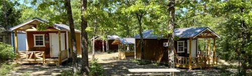 Board Camp House | Peaceful Cabin Surrounded by Natural Beauty in Mena, Arkansas