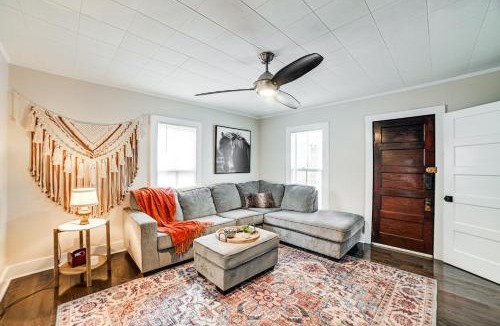 McKinnon House | Peaceful Cottage w/Yard: 2 Mi to Kentucky Lake!