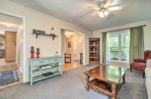 Highlands House | Peaceful Highlands Home w/ Deck + Fire Pit!