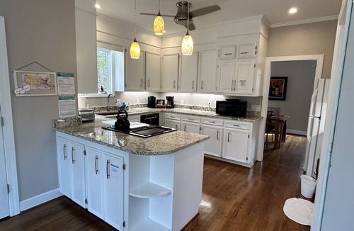 Lake Murray of Richland House | Peaceful Lake Retreat | Private Dock/Grill/Gazebo