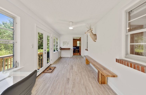 Paris Cabin | Peaceful Mountain Retreat Near Appalachian Trail, Wineries, Breweries and More