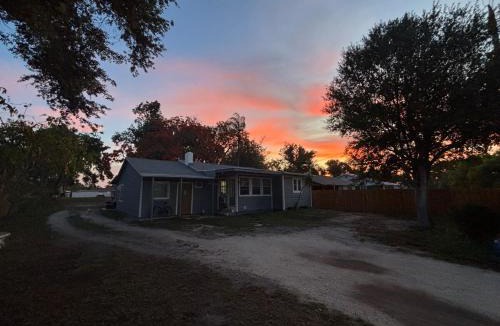 South Sarasota Apartment | Peaceful Sarasota Stay, 10 Min to Siesta