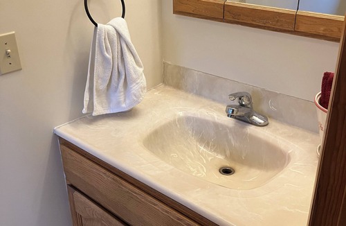 Clearville House | Peaceful, spacious farmhouse getaway with views, nature, hiking and biking