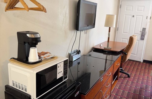 St. George Hotel | Peach Tree Inn