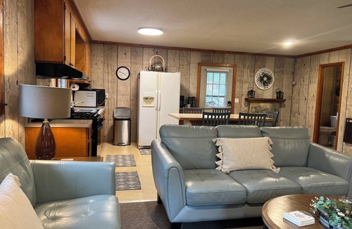 Laurel Springs House | Peak Creek Cabin in Laurel Springs