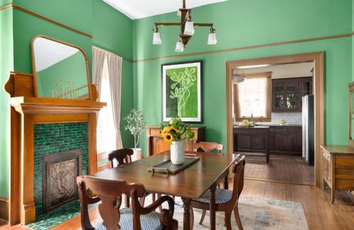 Kirkwood House | Pecan Park
