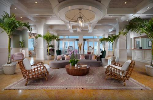 East Fort Lauderdale Resort | Pelican Grand Beach Resort, a Noble House Resort