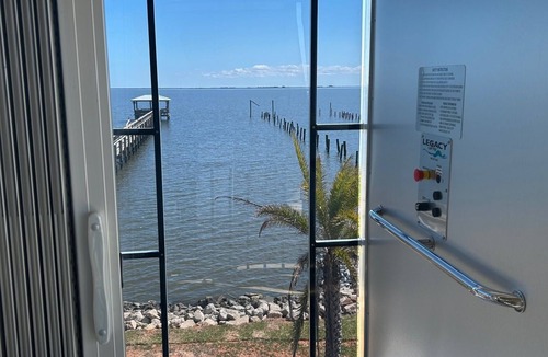 Lake Catherine House | Pelican Pier Beach House on Lake Catherine