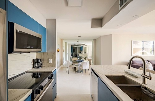 Aventura Apartment | Perfect 1-bedroom apartment with AC in charming Aventura