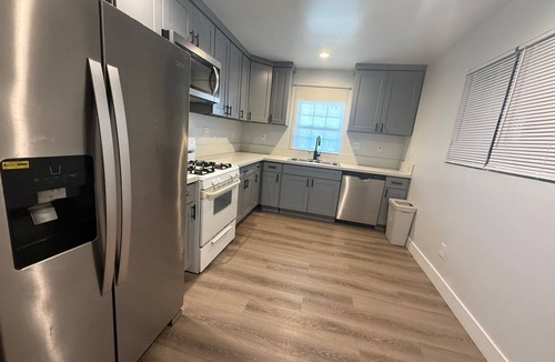 Memphis House | Perfect 3-bedroom house in soothing Memphis neighborhood