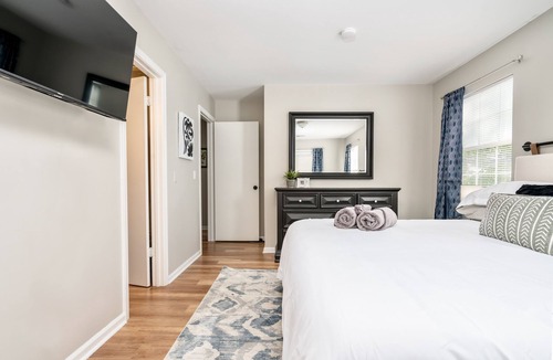 Harbison Apartment | Perfect Columbia Getaway Minutes to Lake Murray!