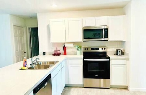 Mariner House | Perfect Family Stay | 3BR/2BA Home in Cape Coral