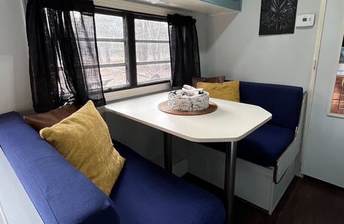 Bitely House | Perfect for couples, small families, and everyone looking to simply get away.