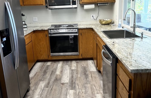 Peel House | Perfect for family getaway or a fishermen retreat!