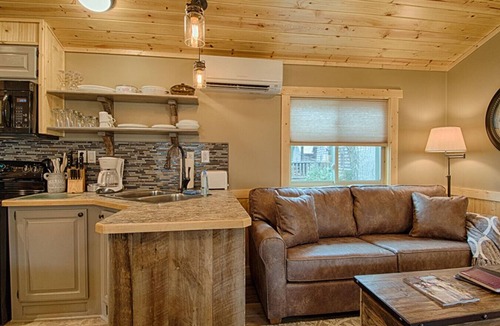 Maggie Valley Cottage | Perfect for Your Mountain Getaway